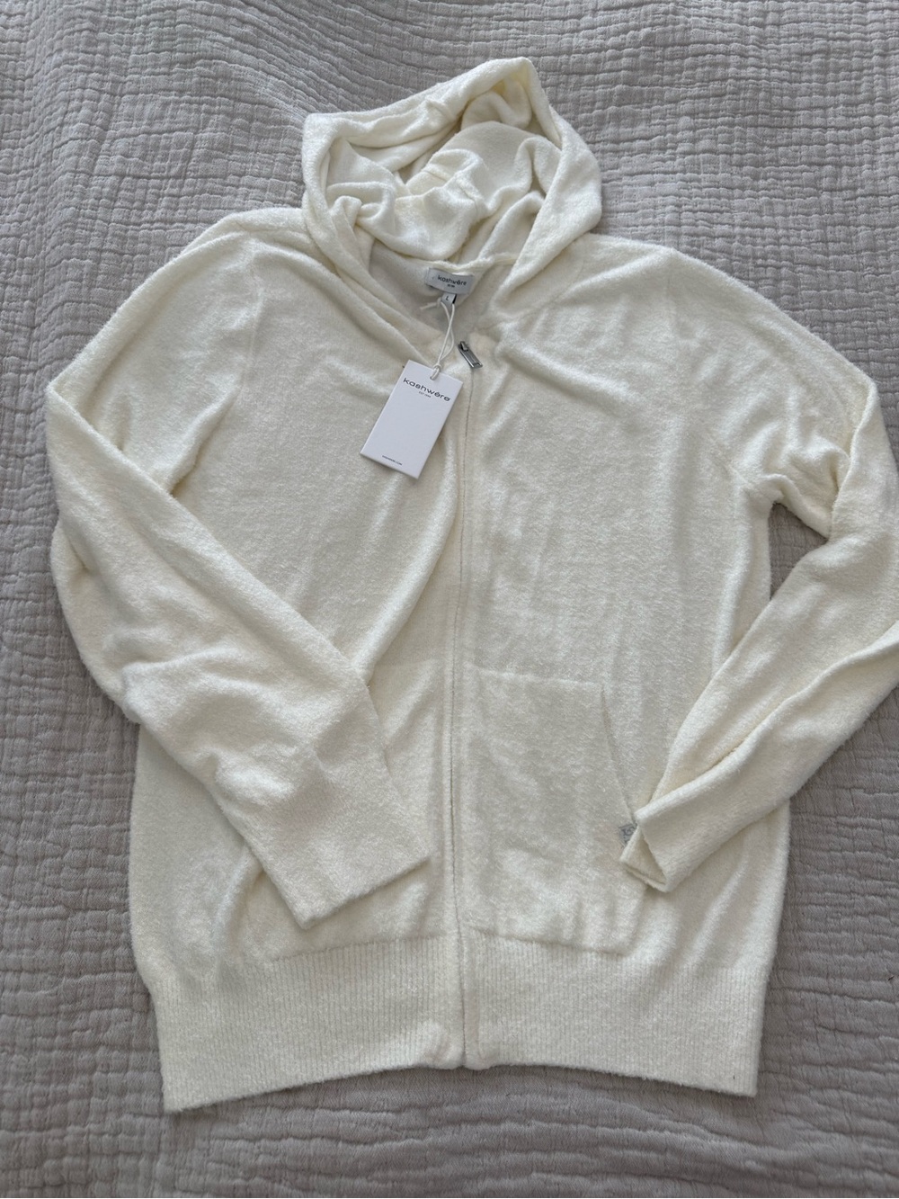 Kashwere cream slim zip up hooded sweater NWT 0797